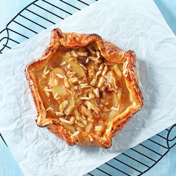 Blätterteigtarte mit Apfel