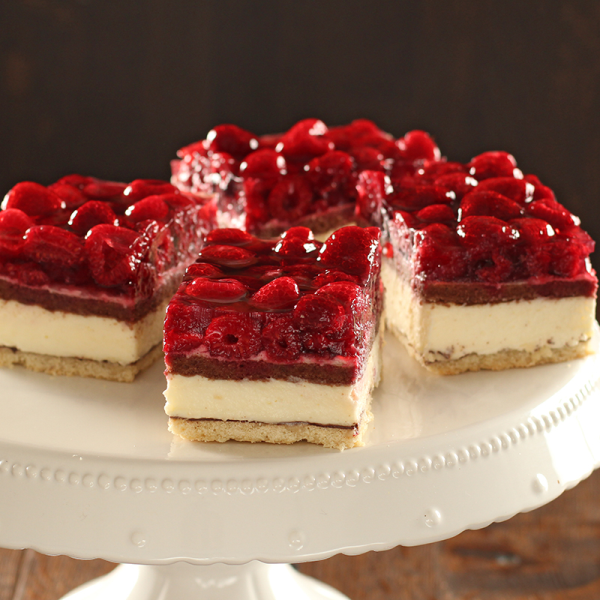 Bayrische Himbeerschnitte