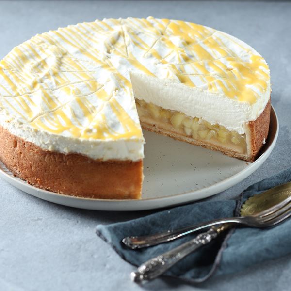 Apfel-Calvadostorte mit Eierlikör