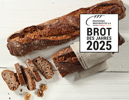 Walnussstange Rustikus mit dem Logo "Brot des Jahres 2025"
